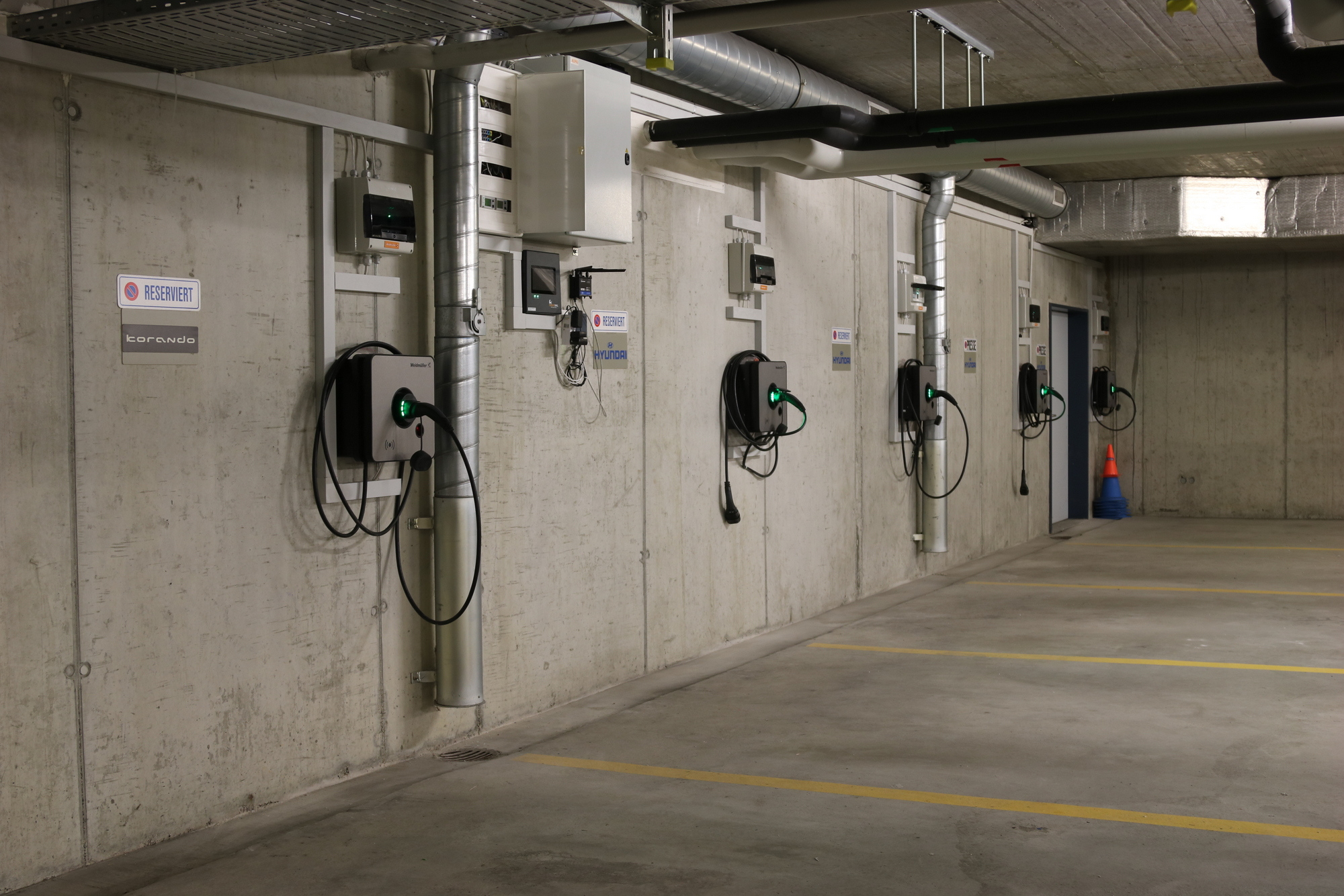 LMM Bersan Automobile